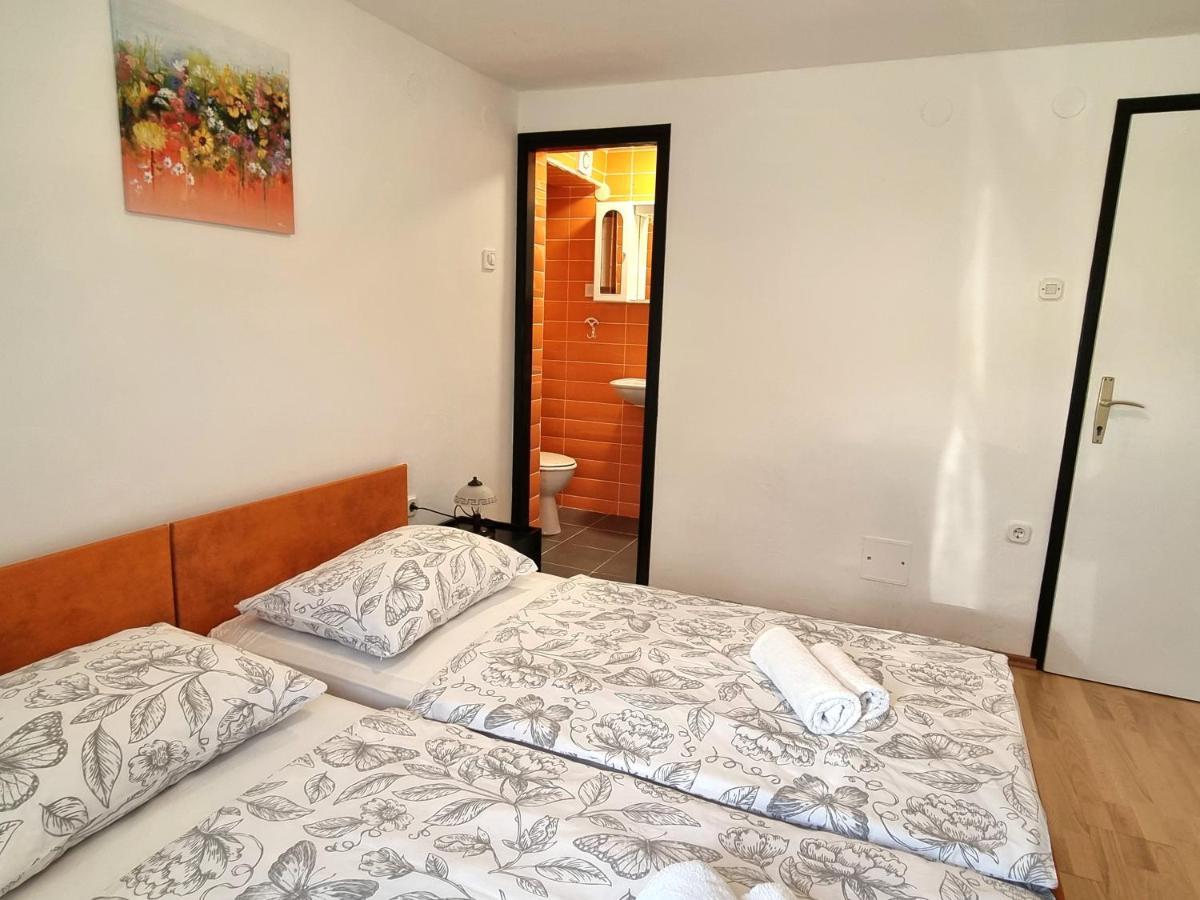 Apartment Deni Skrbčići Buitenkant foto